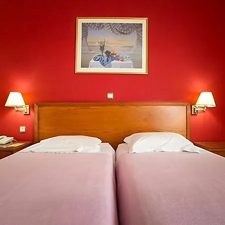 Szálloda Grand 3*