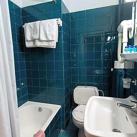Grand Szálloda Lárisza